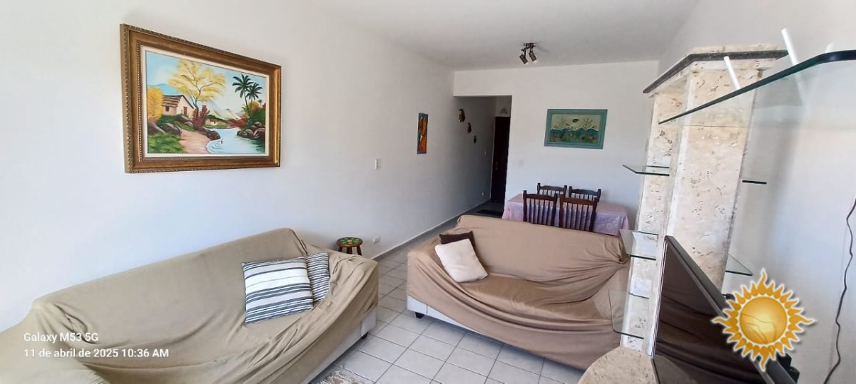 Ótima localização apto no centro com 02 dorms, 01 suíte, com área de lazer !!!