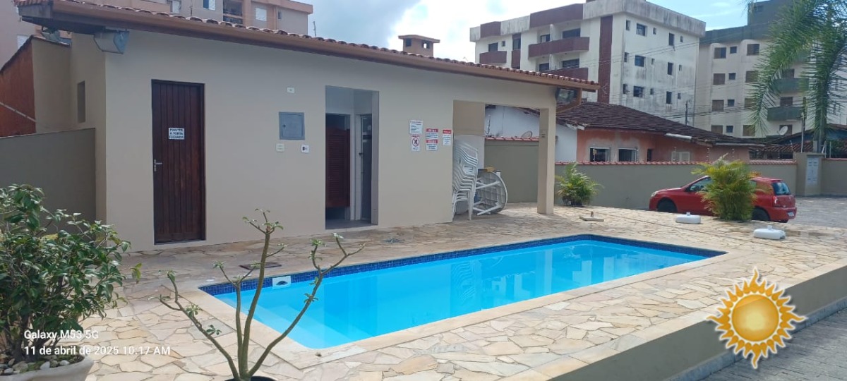 Ótima Localização Apto No Centro com 02 Dorms, 01 Suíte, com Área de Lazer !!!