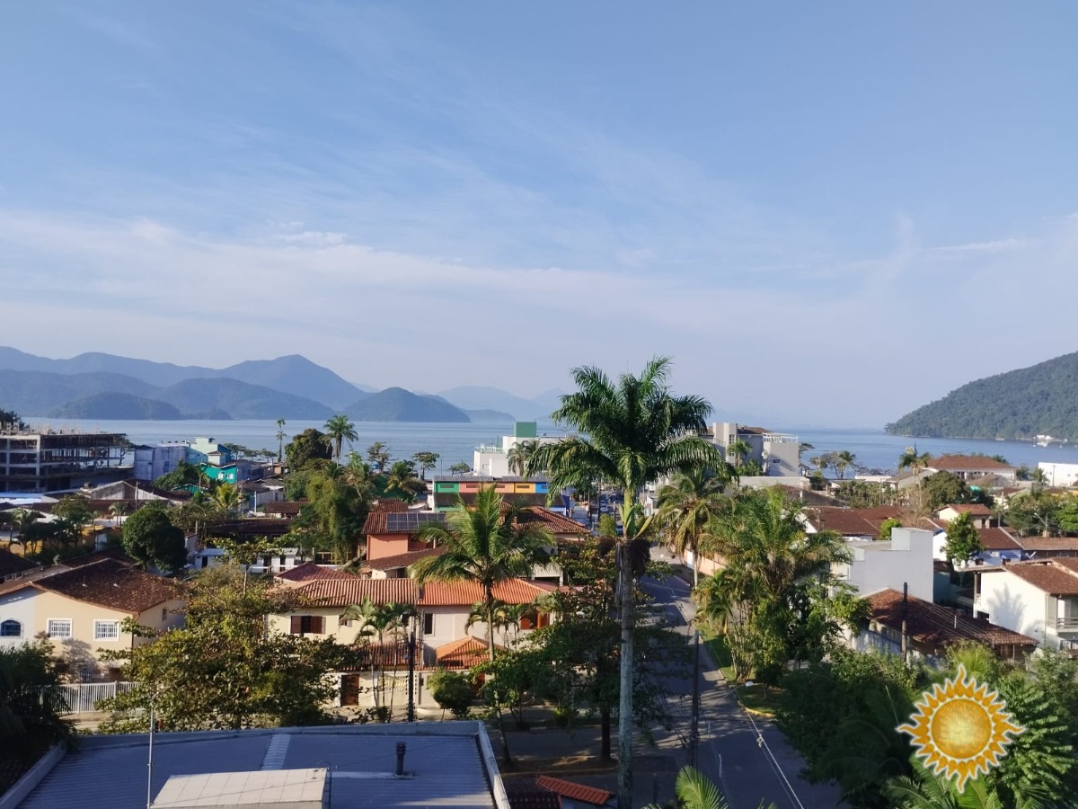 Linda Cobertura com Vista Pro Mar !! São 2 Suítes , 01 Lavabo, com Área de Lazer, Próximo da Orla do Itaguá !!!