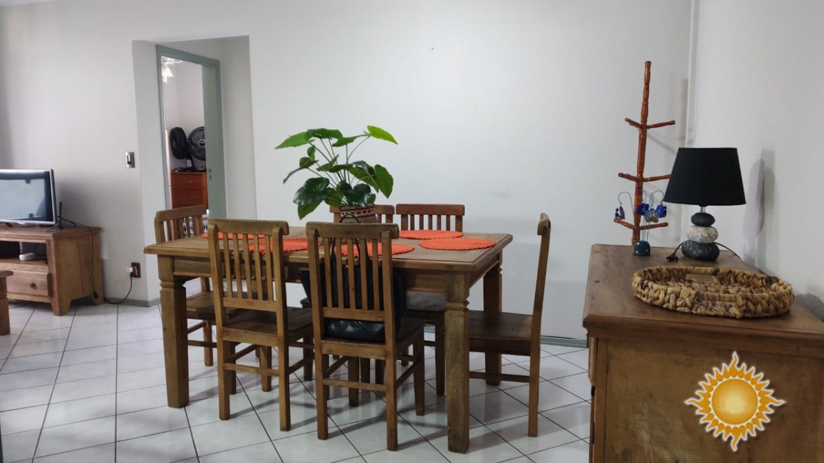 Amplo Apto com 02 Dorms, 01 Suíte, 1 Vaga de Garagem, Mobiliado !!!