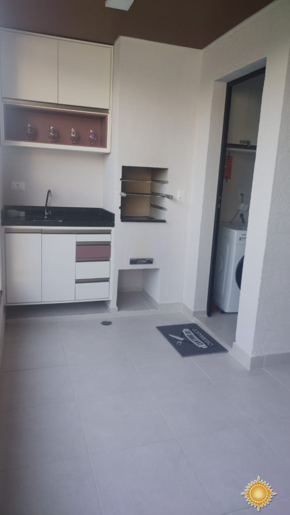 Ótima localização no Itaguá !! apto com 02 suítes, varanda gourmet e lazer !!!