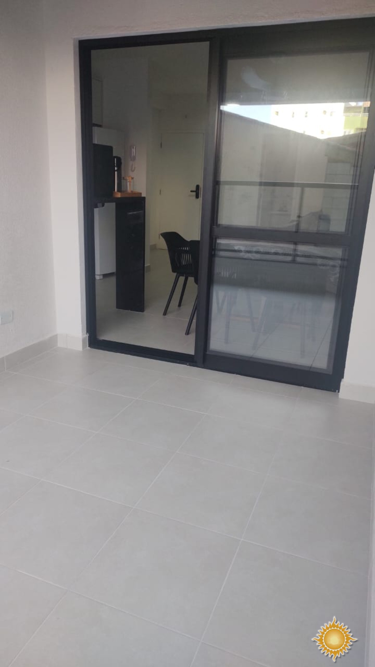 Ótima localização no Itaguá !! apto com 02 suítes, varanda gourmet e lazer !!!