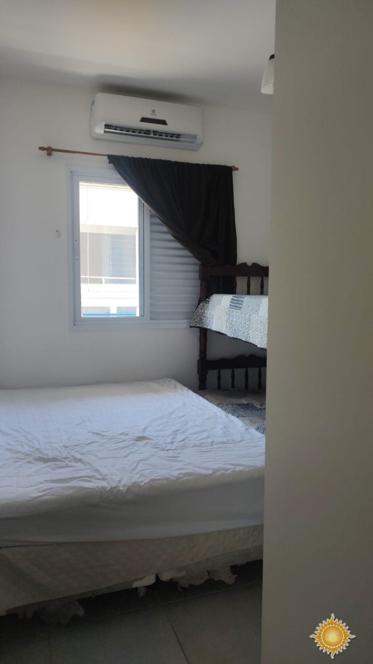 Ótimo apto com 2 dorms, sendo 01 suíte, mobiliada ! Aceita permuta com apto na região de Pinheiros / SP.