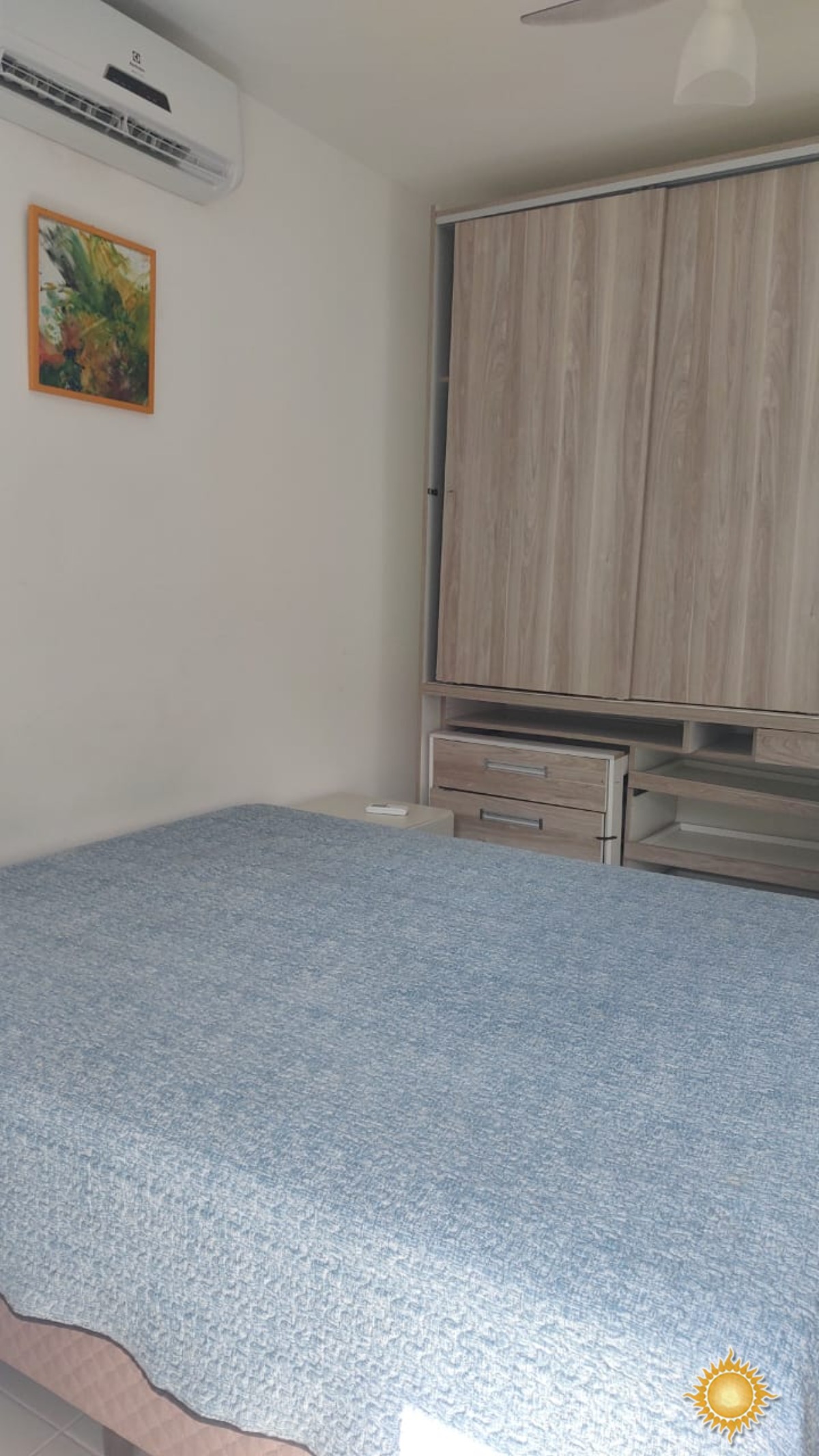 Ótimo apto com 2 dorms, sendo 01 suíte, mobiliada ! Aceita permuta com apto na região de Pinheiros / SP.