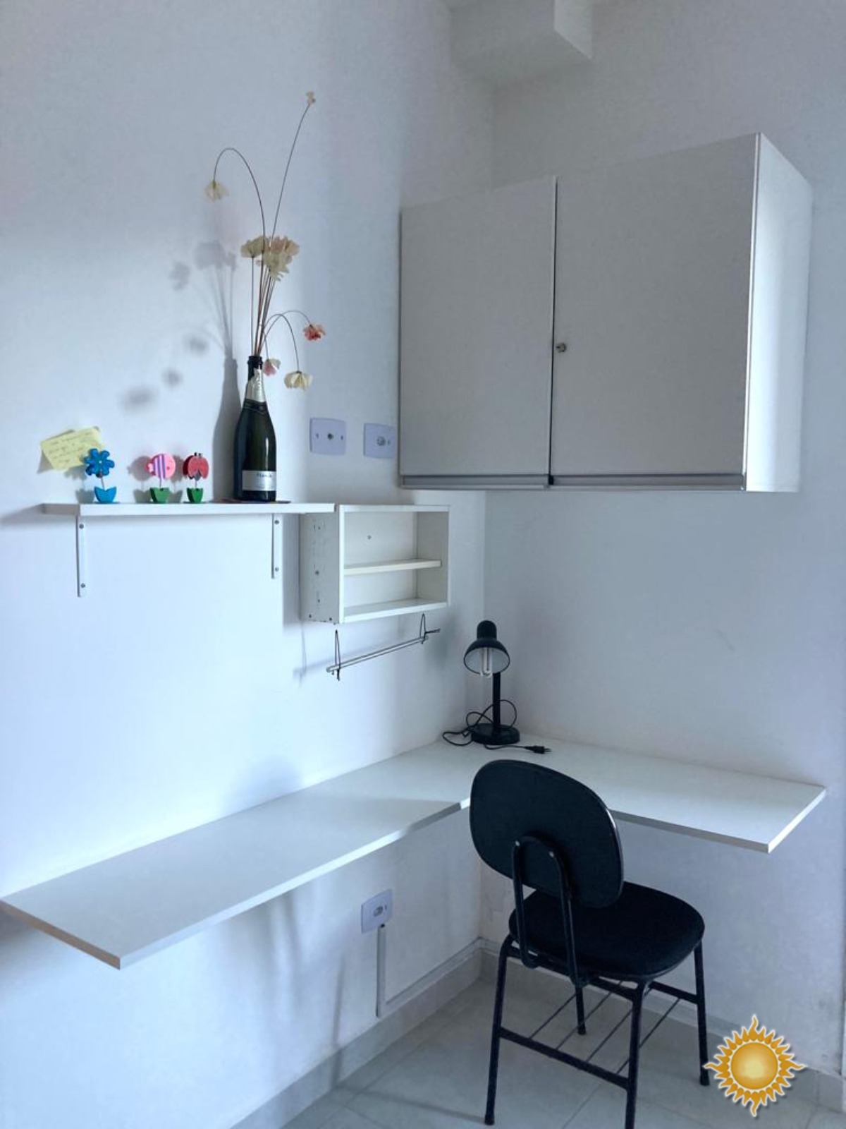 Ótimo apto com 2 dorms, sendo 01 suíte, mobiliada ! Aceita permuta com apto na região de Pinheiros / SP.