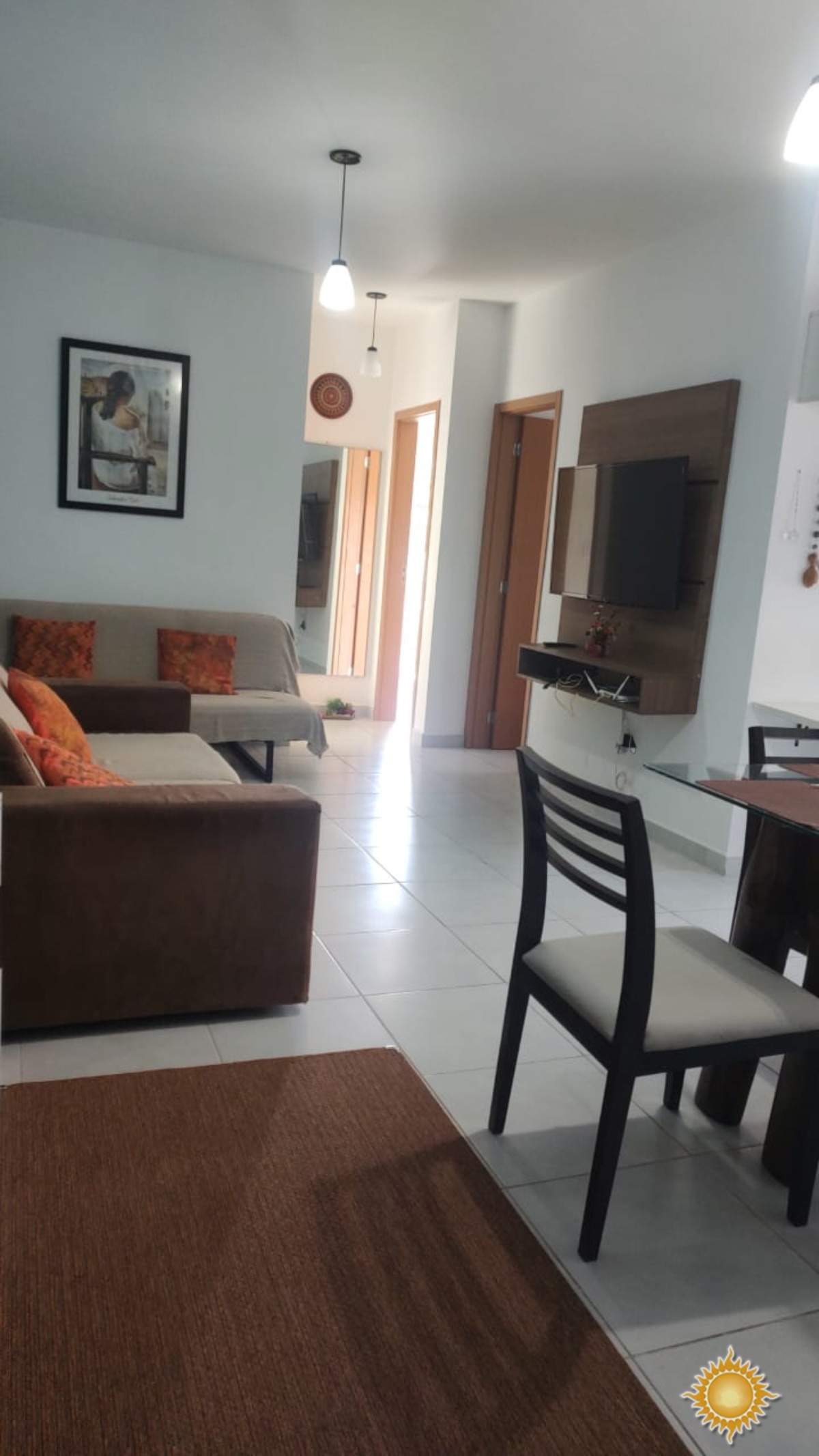 Ótimo apto com 2 dorms, sendo 01 suíte, mobiliada ! Aceita permuta com apto na região de Pinheiros / SP.