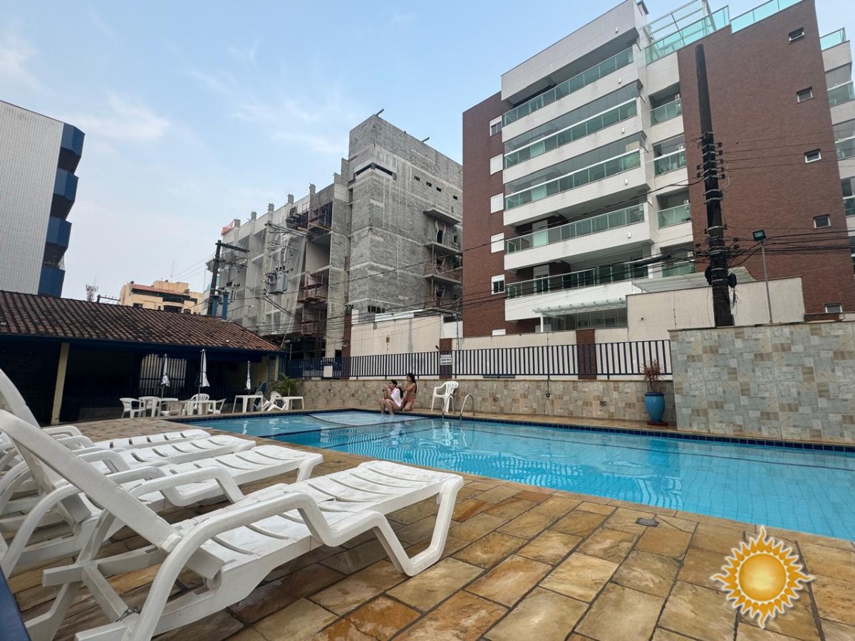 Ótima Localização Área Nobre da Praia : Apto com 02 Dorms, 01 Suíte, 01 Vaga Coberta, com Lazer !!!