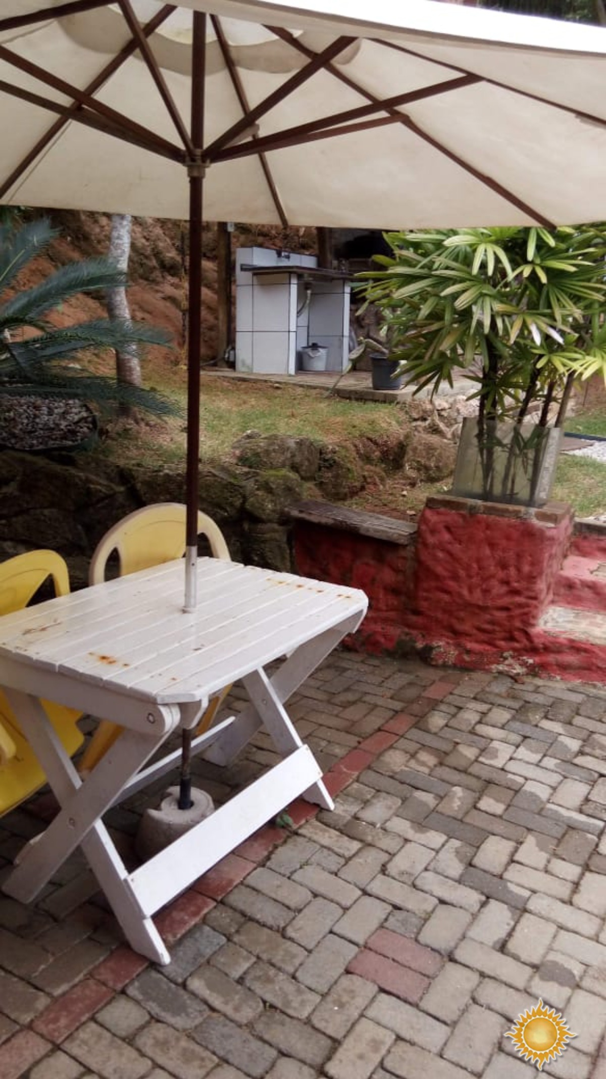 Área de 1000 Mil M² com Uma Casa de 1 Dorm, Mais 1 Chalé, Documento em Processo de Usucapião