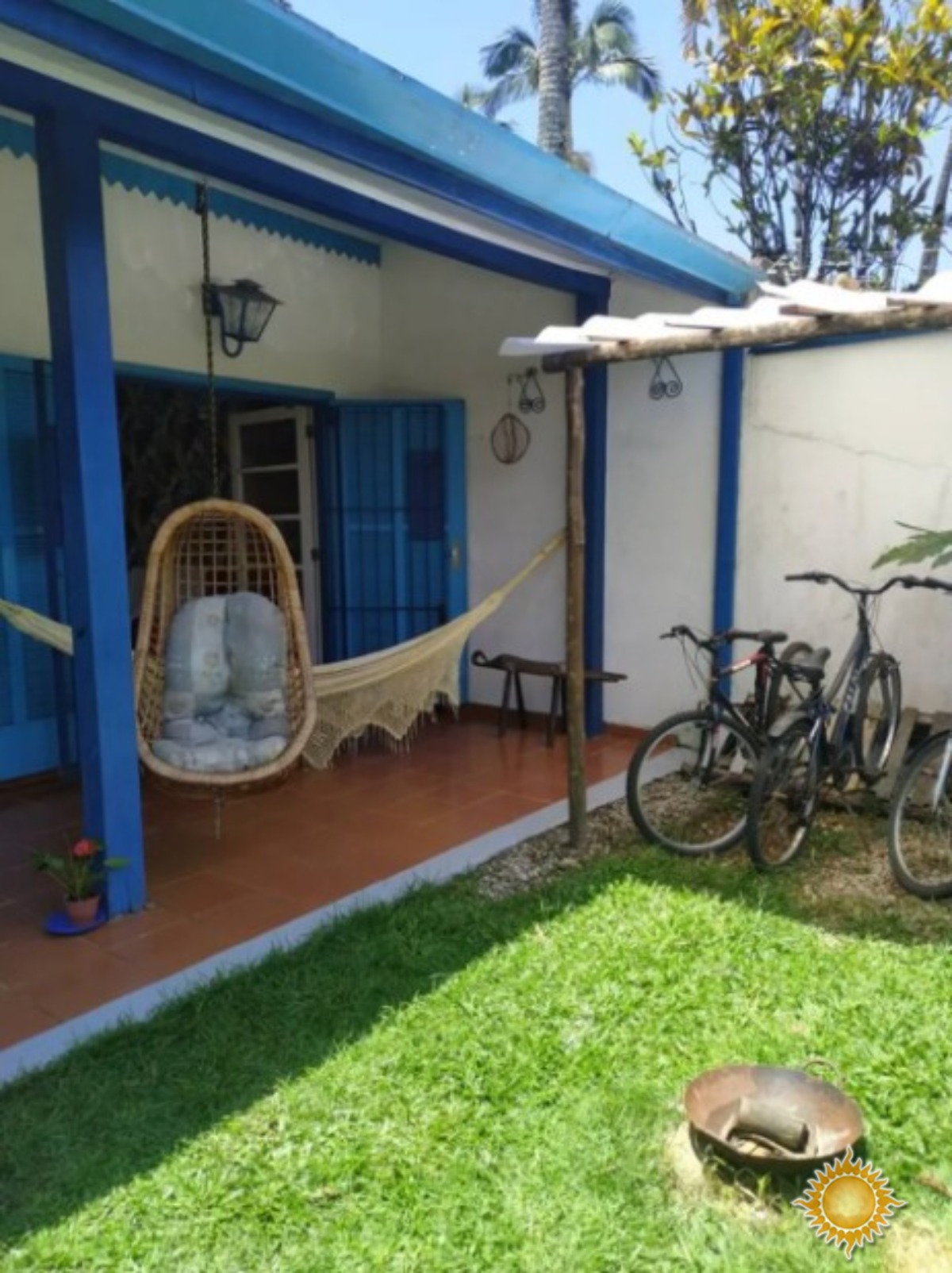 Ótima Localização Casa No Itaguá com 4 Dorms, com Edícula !!!