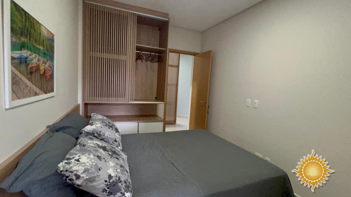 Lindo apto com 02 suítes, 01 lavabo, varanda gourmet, 02 vagas , mobiliado !!!