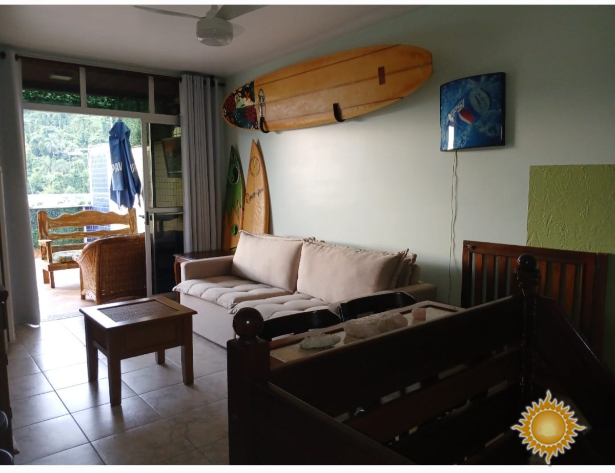 Linda cobertura duplex a 100 mts. Da praia com Sol da manhã, 03 dorms, 01 suíte, área de lazer, permuta com casa até 800 mil !!!
