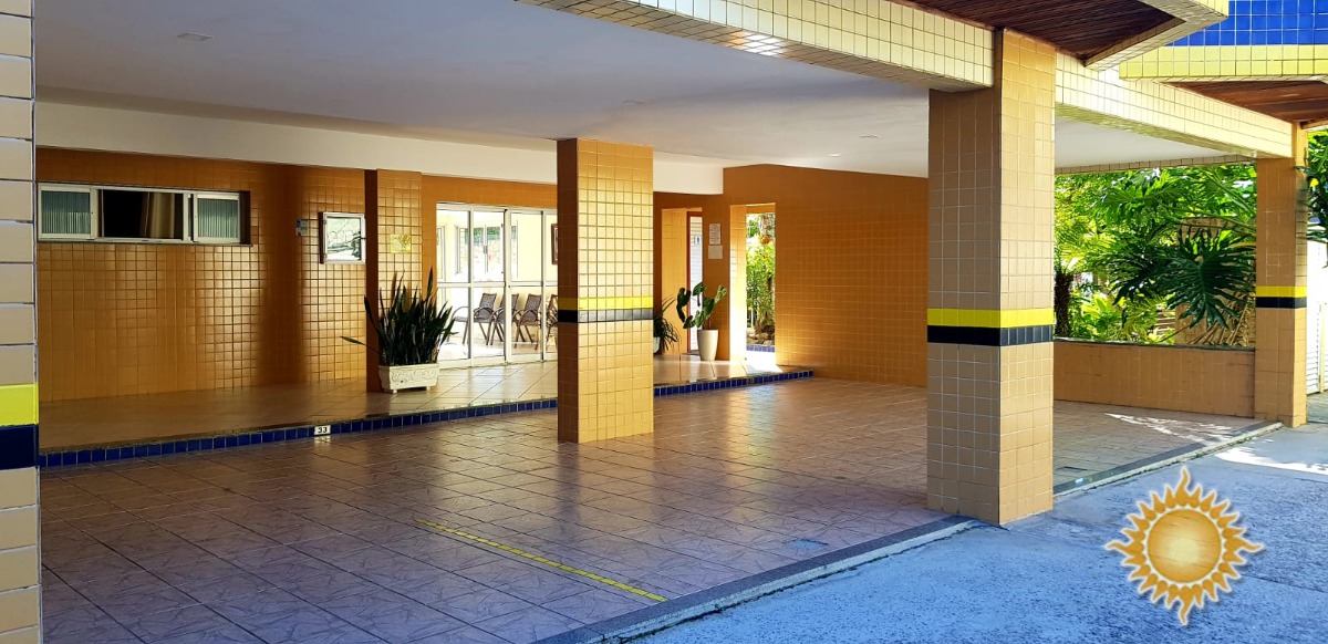 Linda cobertura duplex a 100 mts. Da praia com Sol da manhã, 03 dorms, 01 suíte, área de lazer, permuta com casa até 800 mil !!!
