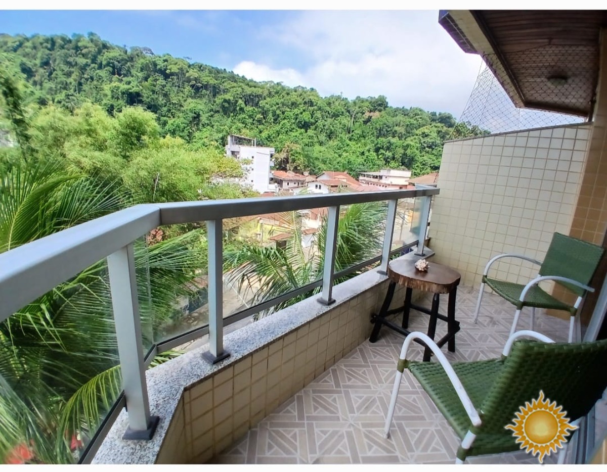Linda cobertura duplex a 100 mts. Da praia com Sol da manhã, 03 dorms, 01 suíte, área de lazer, permuta com casa até 800 mil !!!