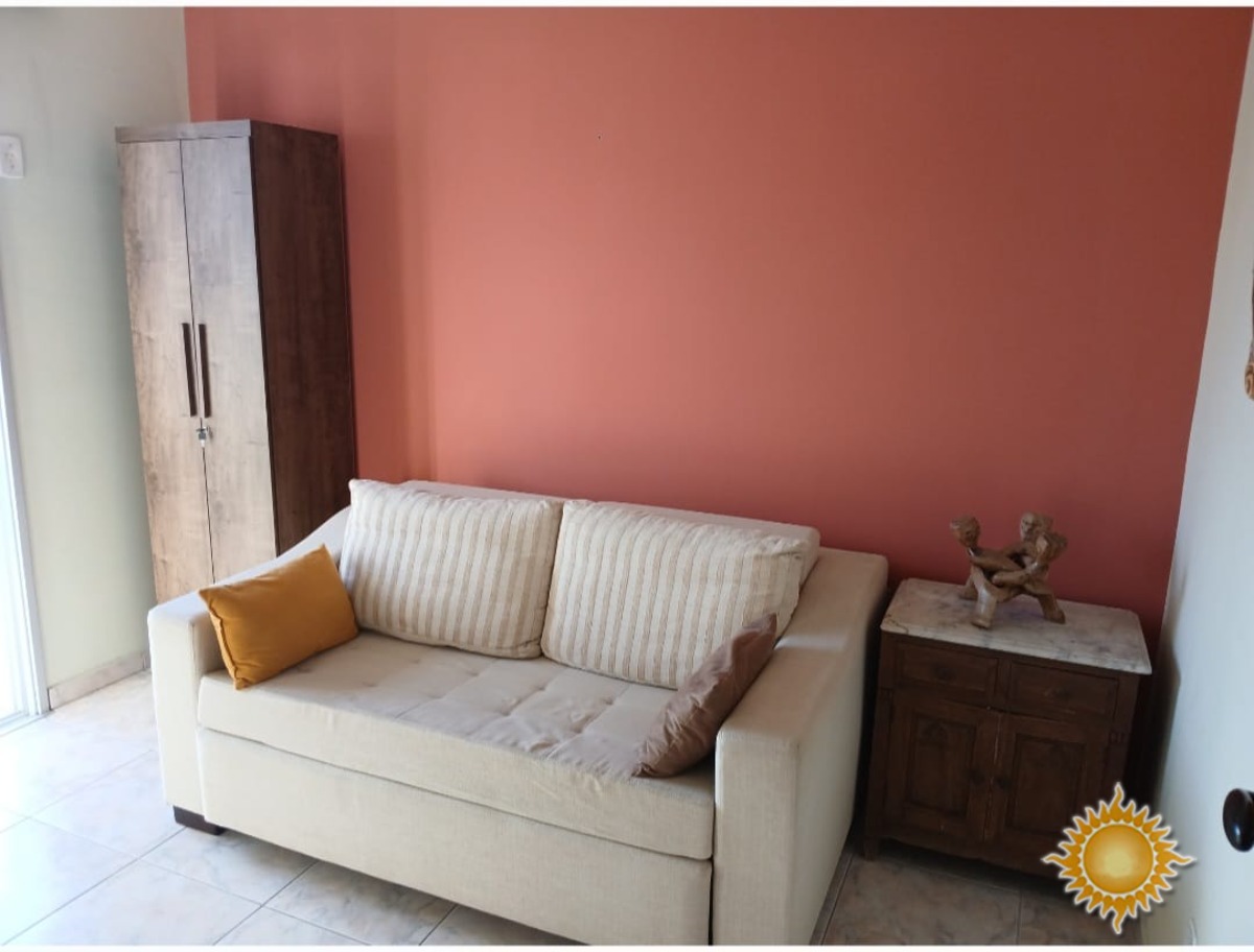 Linda cobertura duplex a 100 mts. Da praia com Sol da manhã, 03 dorms, 01 suíte, área de lazer, permuta com casa até 800 mil !!!