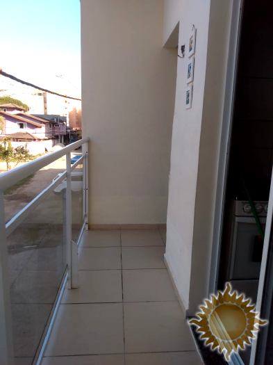 Ótimo Sobrado com 02 dormitórios, 02 banheiros, mobiliado , próximo da praia !!!