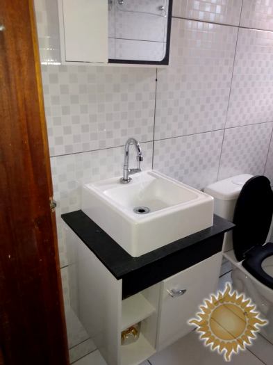 Ótimo Sobrado com 02 dormitórios, 02 banheiros, mobiliado , próximo da praia !!!
