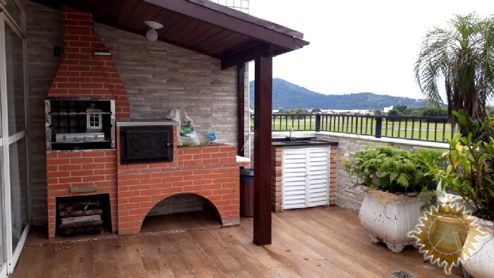 Ótima cobertura com 03 dorms, 02 suítes, com piscina e espaço gourmet privativo !!!