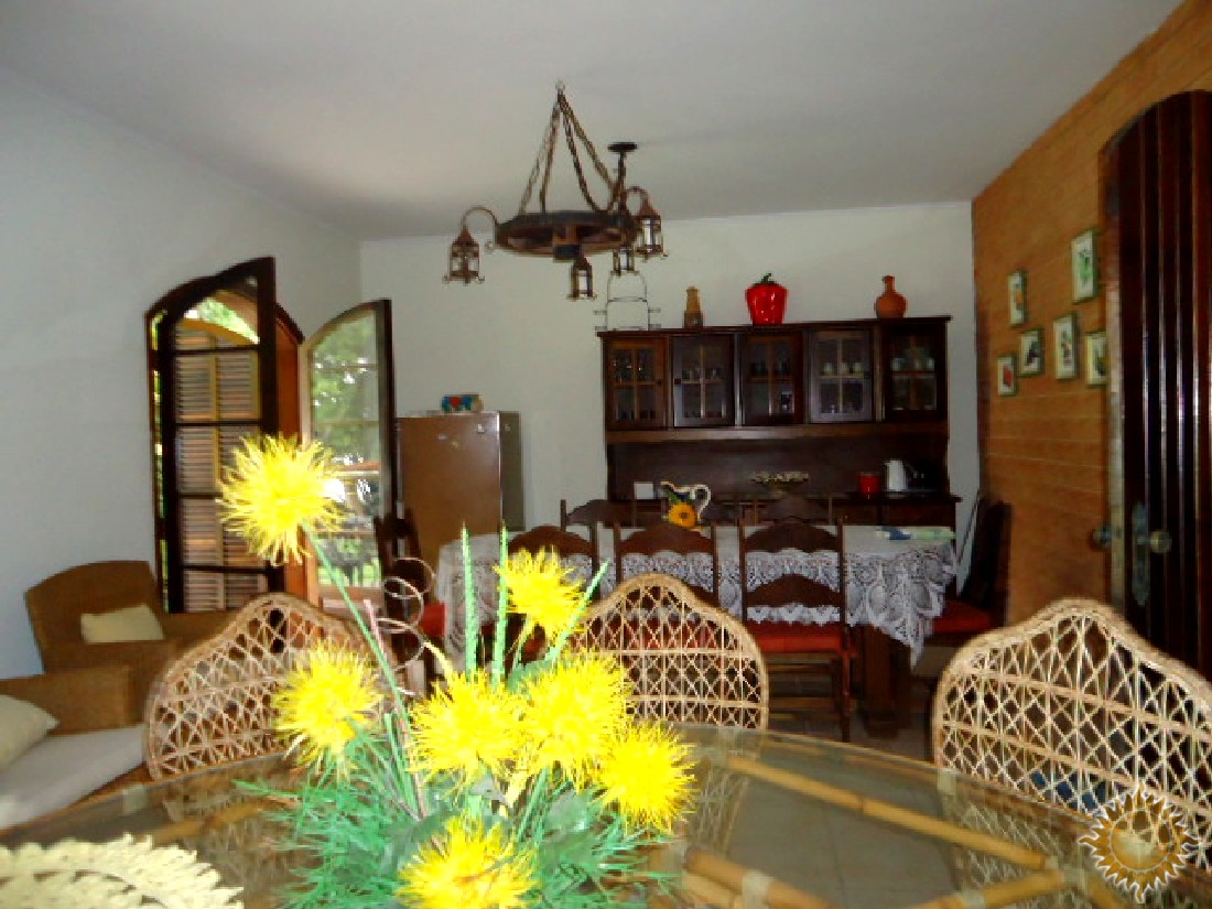 Casa Pé na areia, com 6 suítes, em Condomínio Fechado !!!