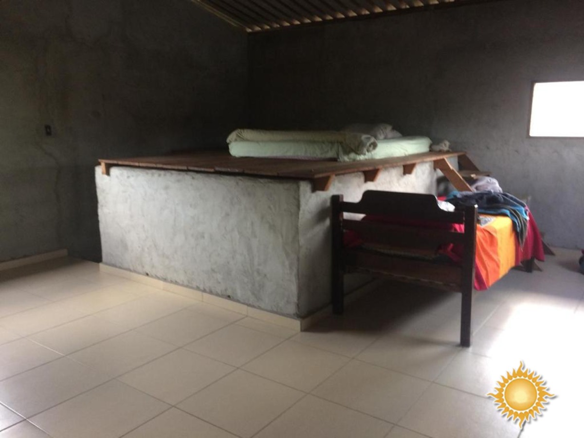 Oportunidade terreno no Perequê Açu com uma pequena casa em final de acabamento !!!