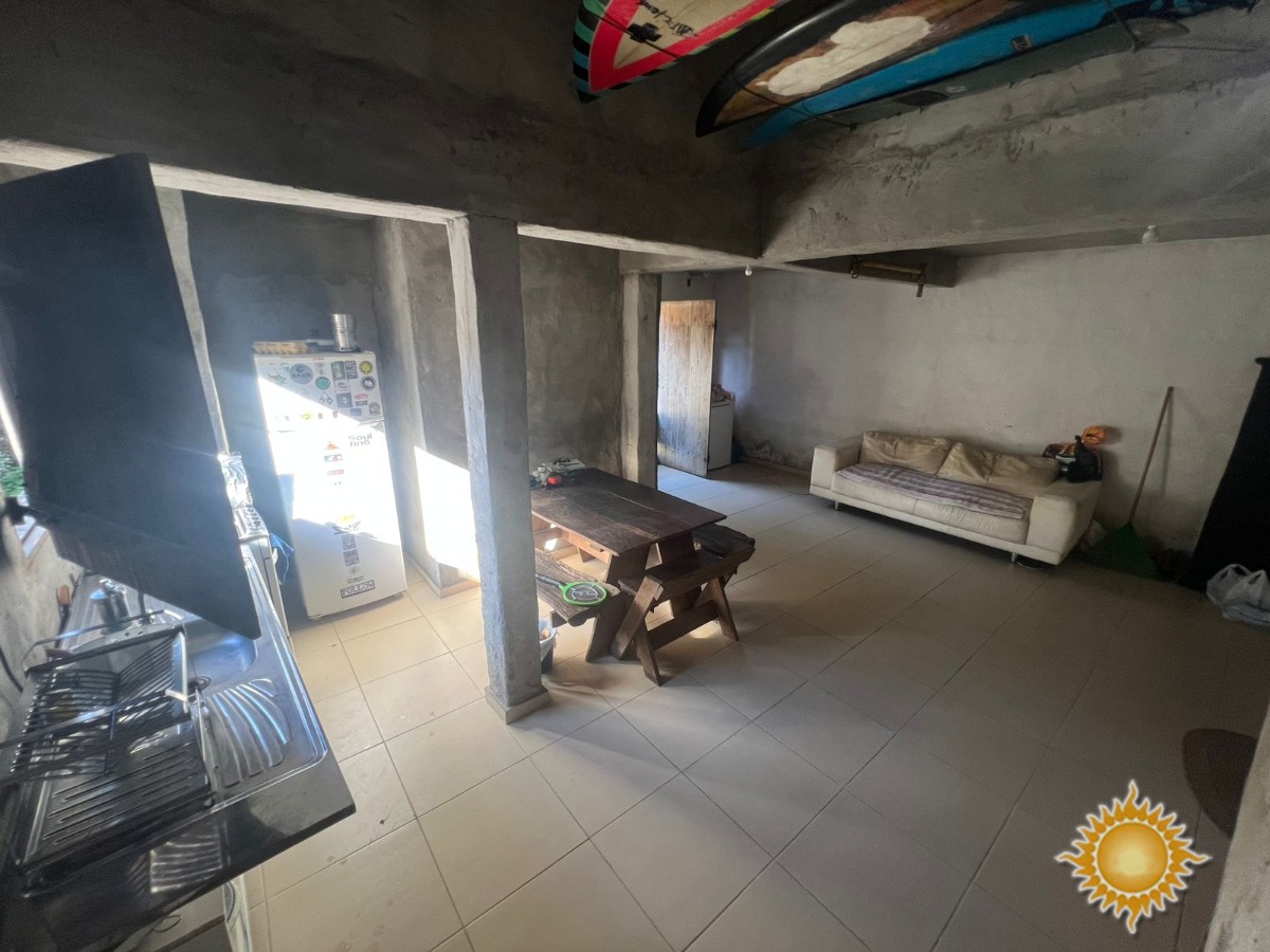 Oportunidade terreno no Perequê Açu com uma pequena casa em final de acabamento !!!