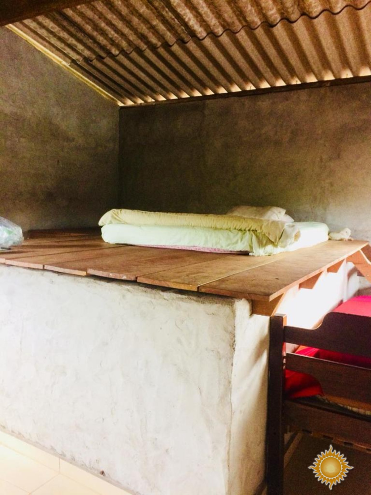 Oportunidade terreno no Perequê Açu com uma pequena casa em final de acabamento !!!
