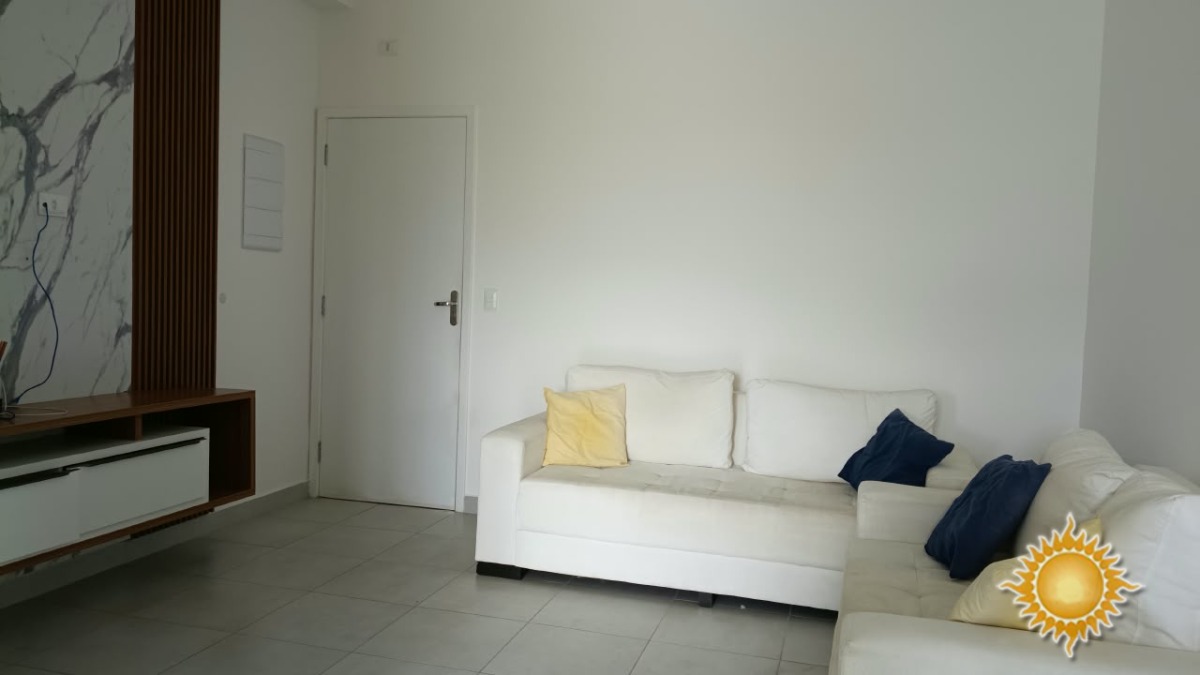 Ótima Localização Apto com 02 Dorms, 01 Suíte, 02 Vagas, Varanda Gourmet !!!