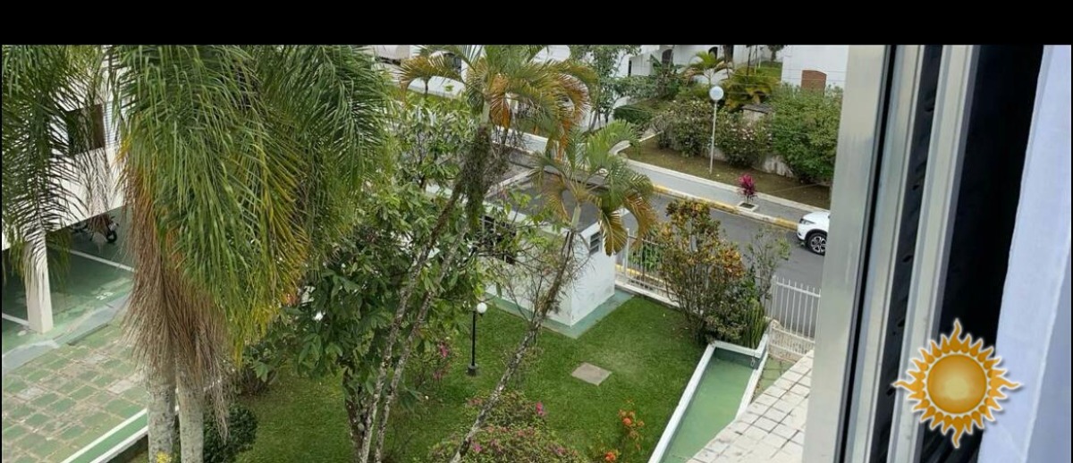 Ótima localização apto com 02 dorms, 02 banheiros, mobiliado, próximo das praias !!!