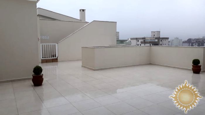 Excelente cobertura com 03 dormitórios, sendo 02 suítes, 02 vagas !!!