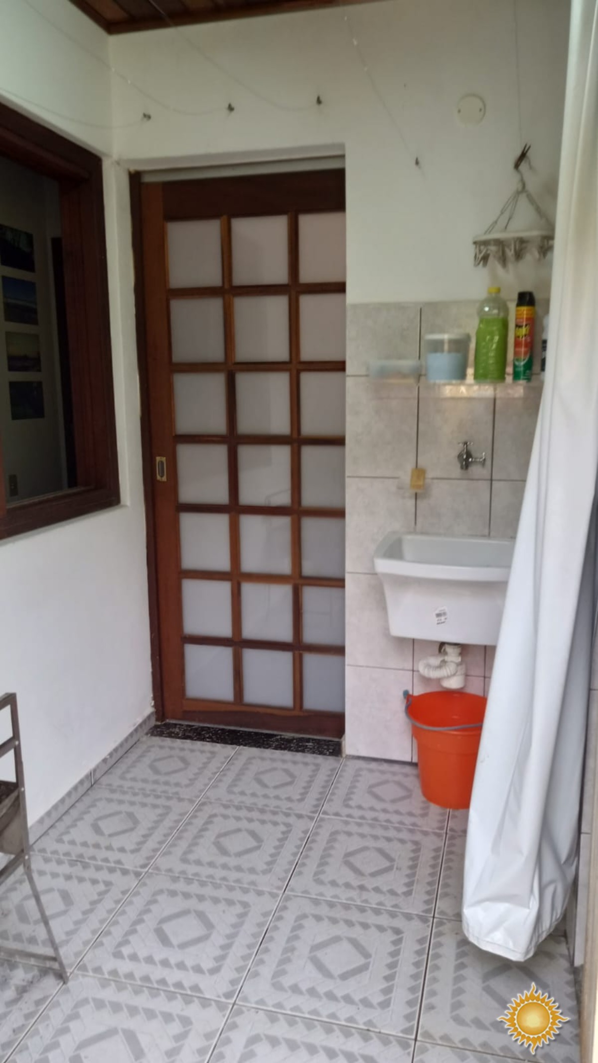 Casa em Condomínio Fechado no Saco da Ribeira com dois quartos, sendo 1suite !!!