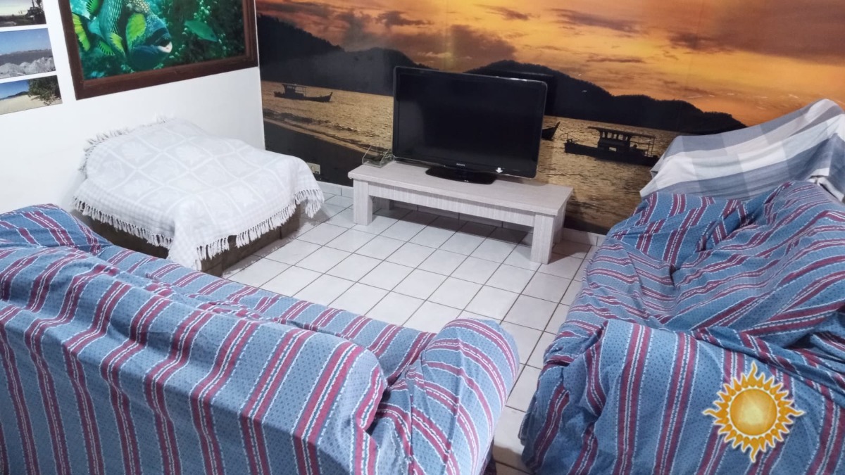 Casa em Condomínio Fechado no Saco da Ribeira com dois quartos, sendo 1suite !!!