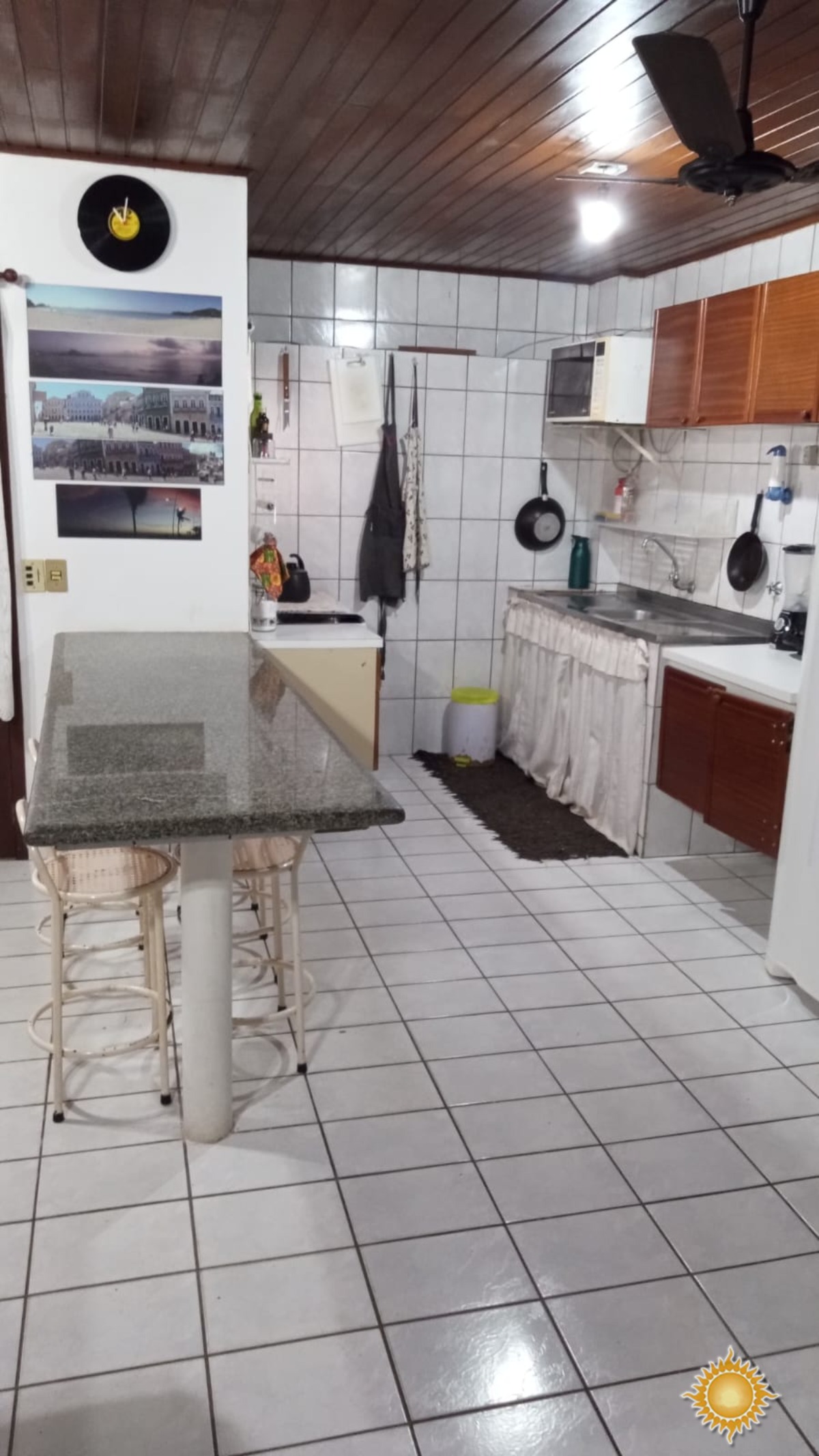 Casa em Condomínio Fechado no Saco da Ribeira com dois quartos, sendo 1suite !!!