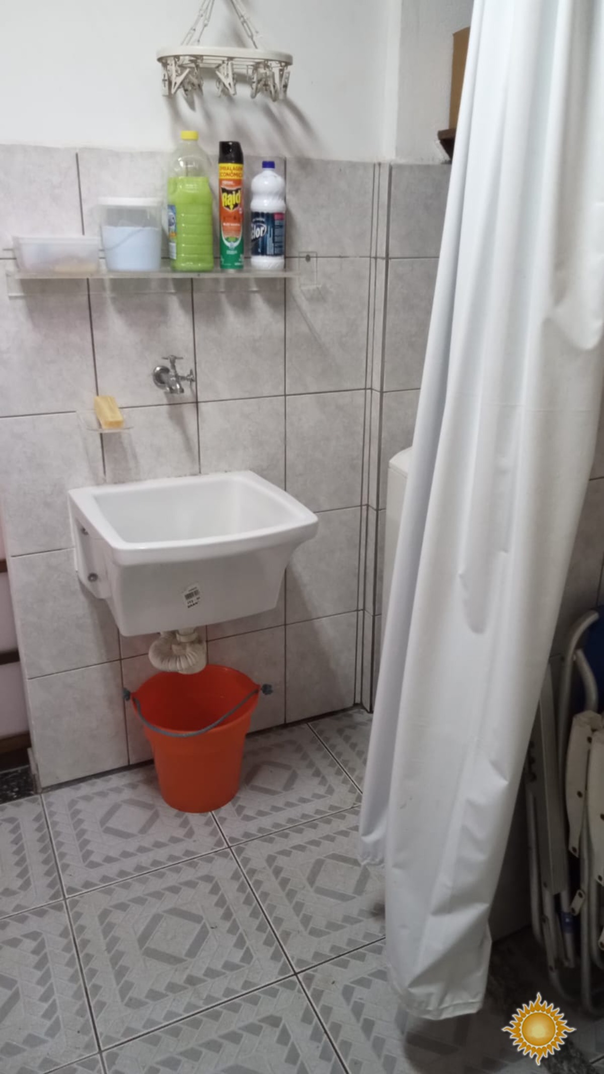 Casa em Condomínio Fechado no Saco da Ribeira com dois quartos, sendo 1suite !!!