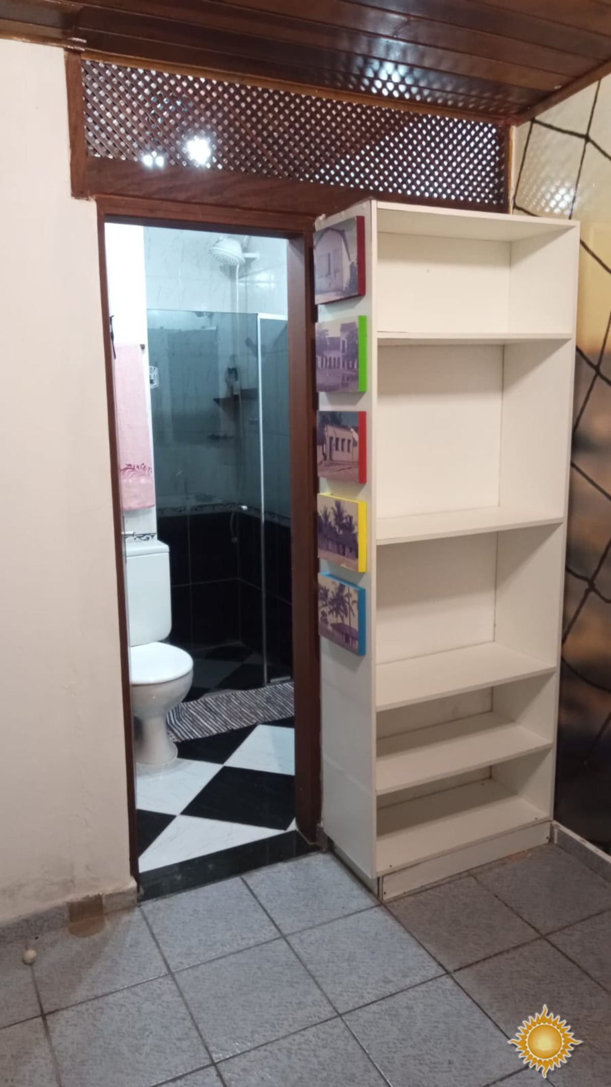 Casa em Condomínio Fechado no Saco da Ribeira com dois quartos, sendo 1suite !!!