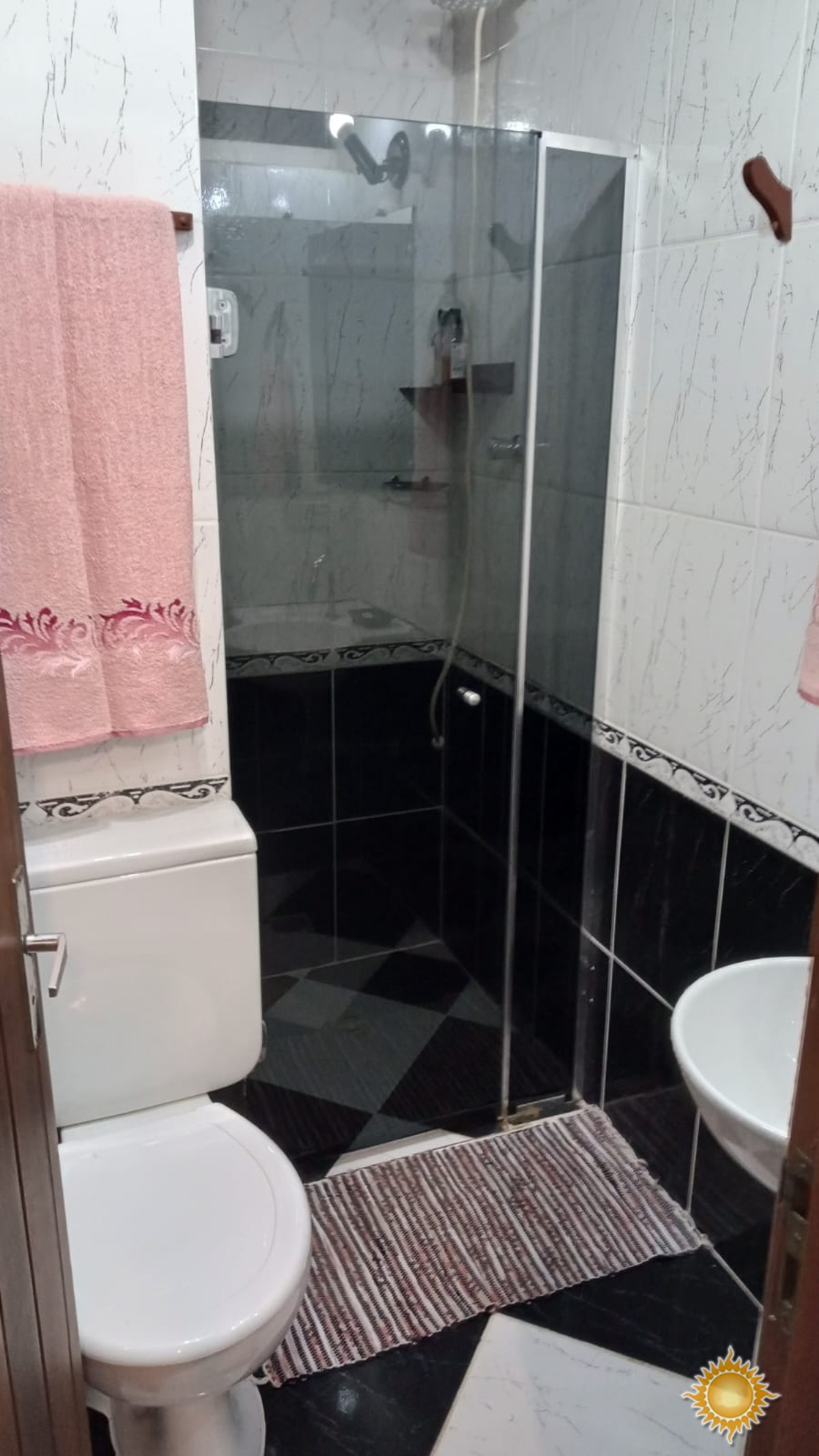 Casa em Condomínio Fechado no Saco da Ribeira com dois quartos, sendo 1suite !!!