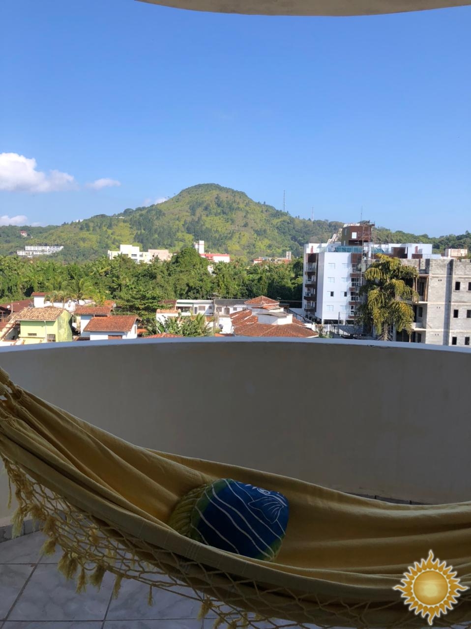Bela Cobertura Duplex mobiliada na Praia das Toninhas!