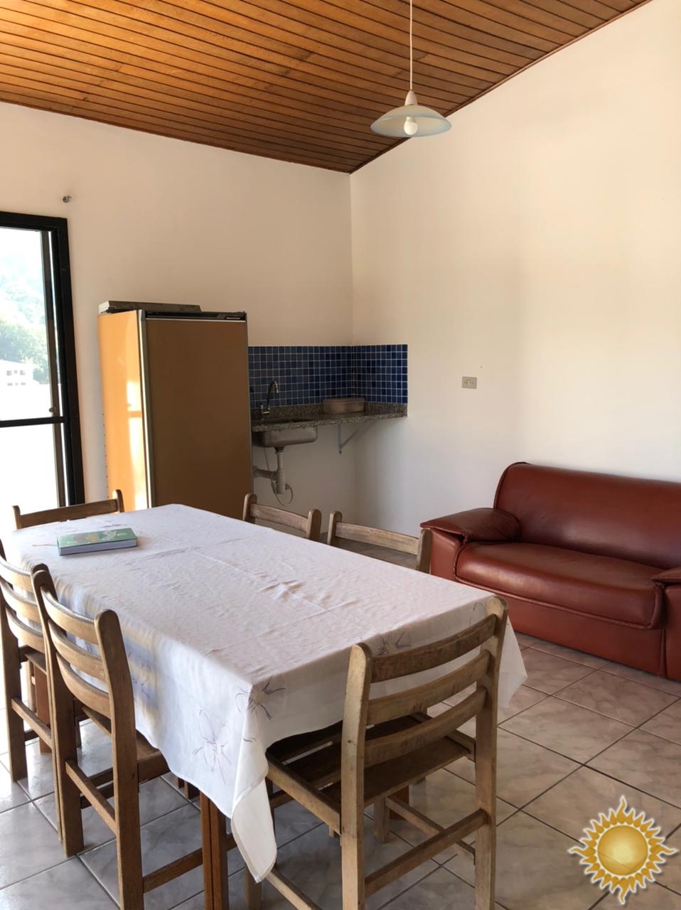 Bela Cobertura Duplex mobiliada na Praia das Toninhas!