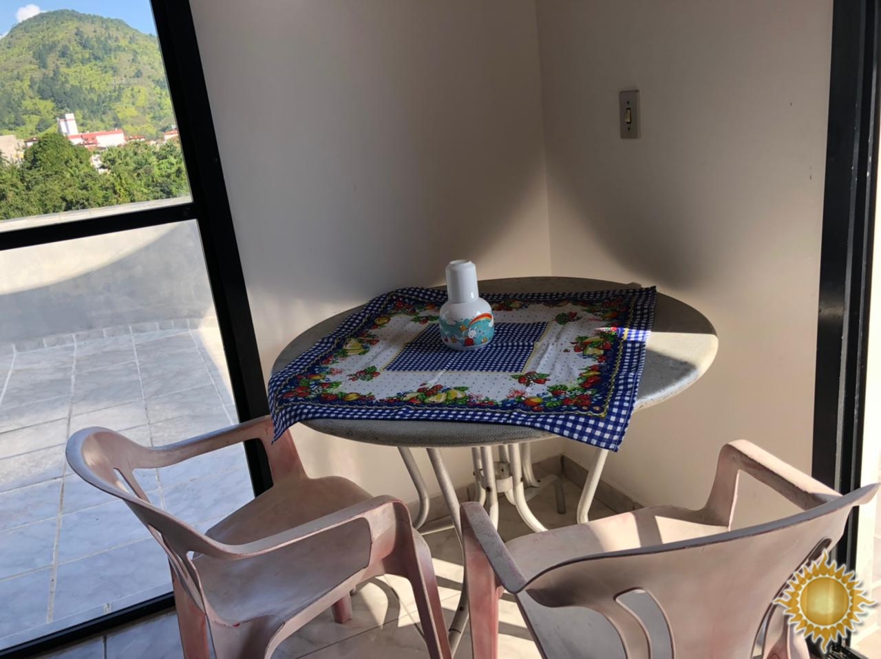 Bela Cobertura Duplex mobiliada na Praia das Toninhas!