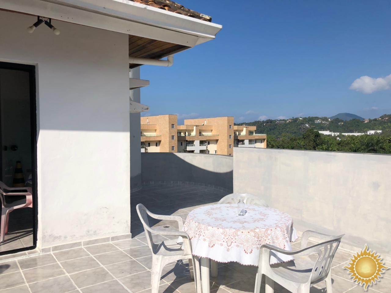 Bela Cobertura Duplex mobiliada na Praia das Toninhas!