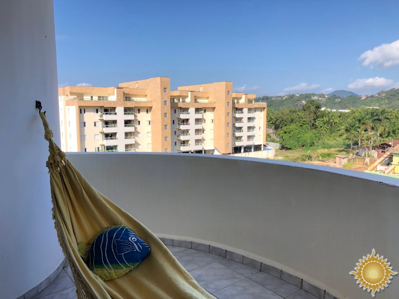 Bela Cobertura Duplex mobiliada na Praia das Toninhas!