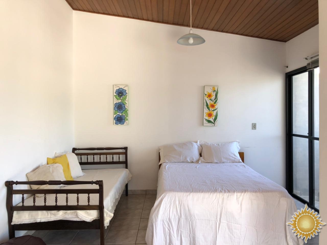 Bela Cobertura Duplex mobiliada na Praia das Toninhas!