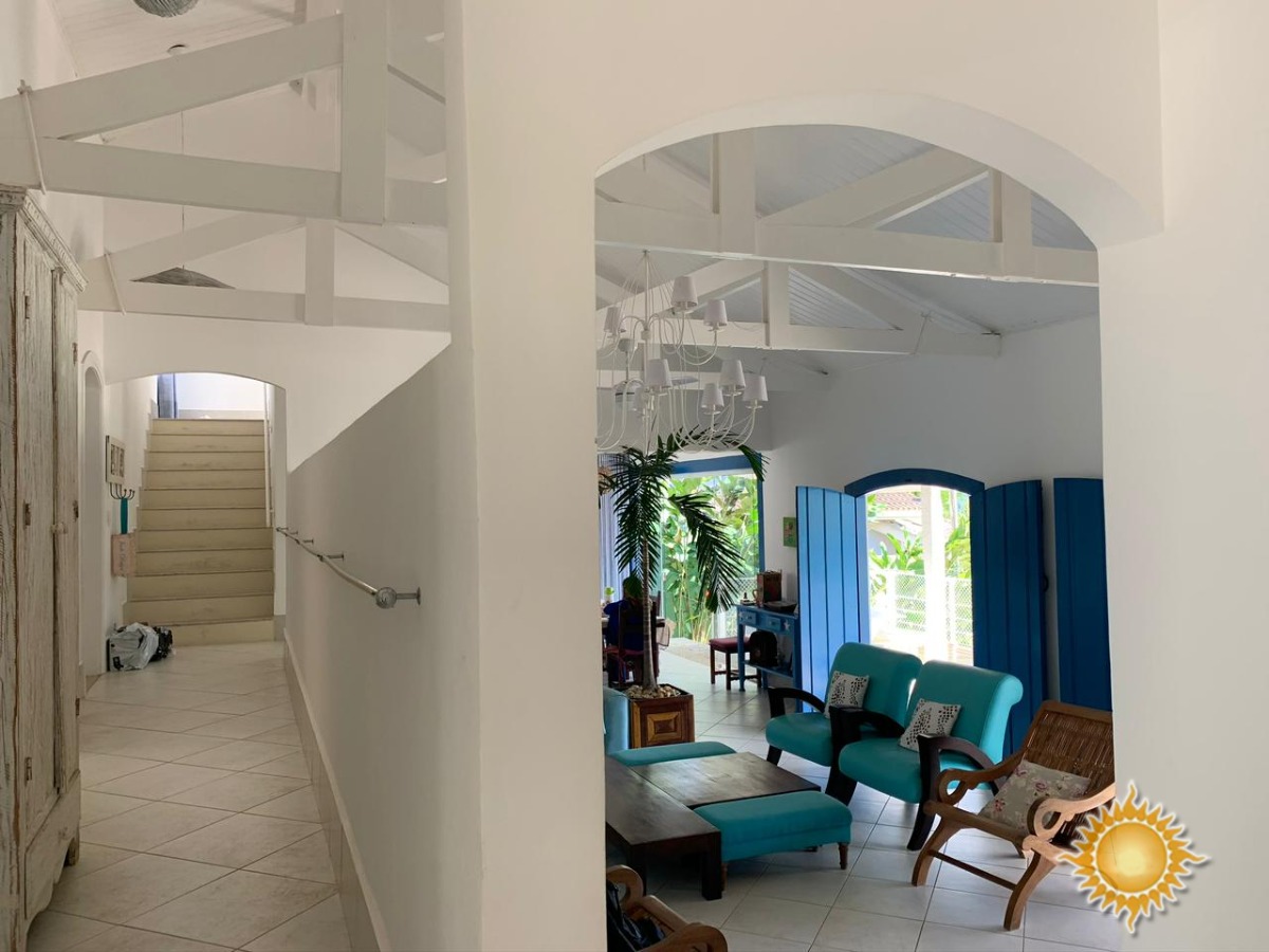 Excelente localização casa alto padrão de frente ao mar com 