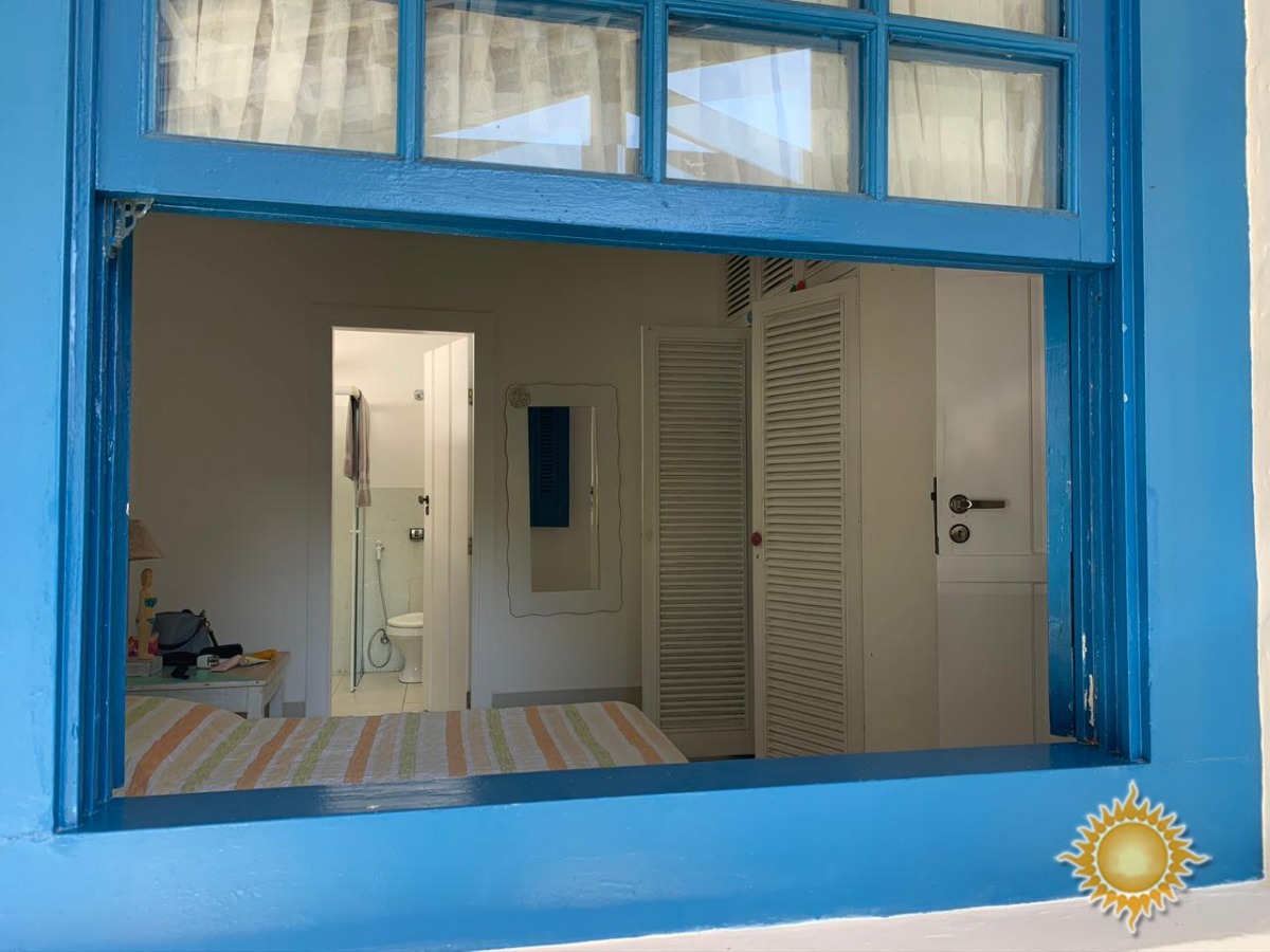 Excelente localização casa alto padrão de frente ao mar com 