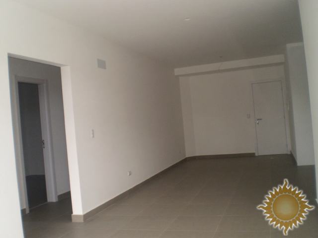 Ótimo apto no Centro de 03 dorms, 01 suíte, 01 vaga de garagem !!!