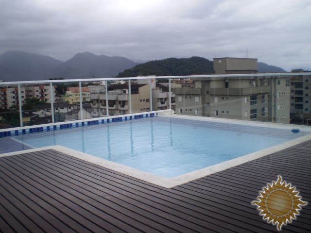 Ótimo Apto No Centro de 03 Dorms, 01 Suíte, 01 Vaga de Garagem !!!