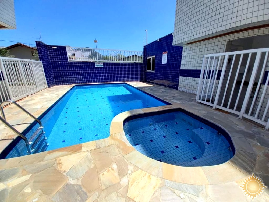 Ótima Cobertura Mobiliada com 03 Dorms, 01 Suíte, com Piscina Privativa !!!
