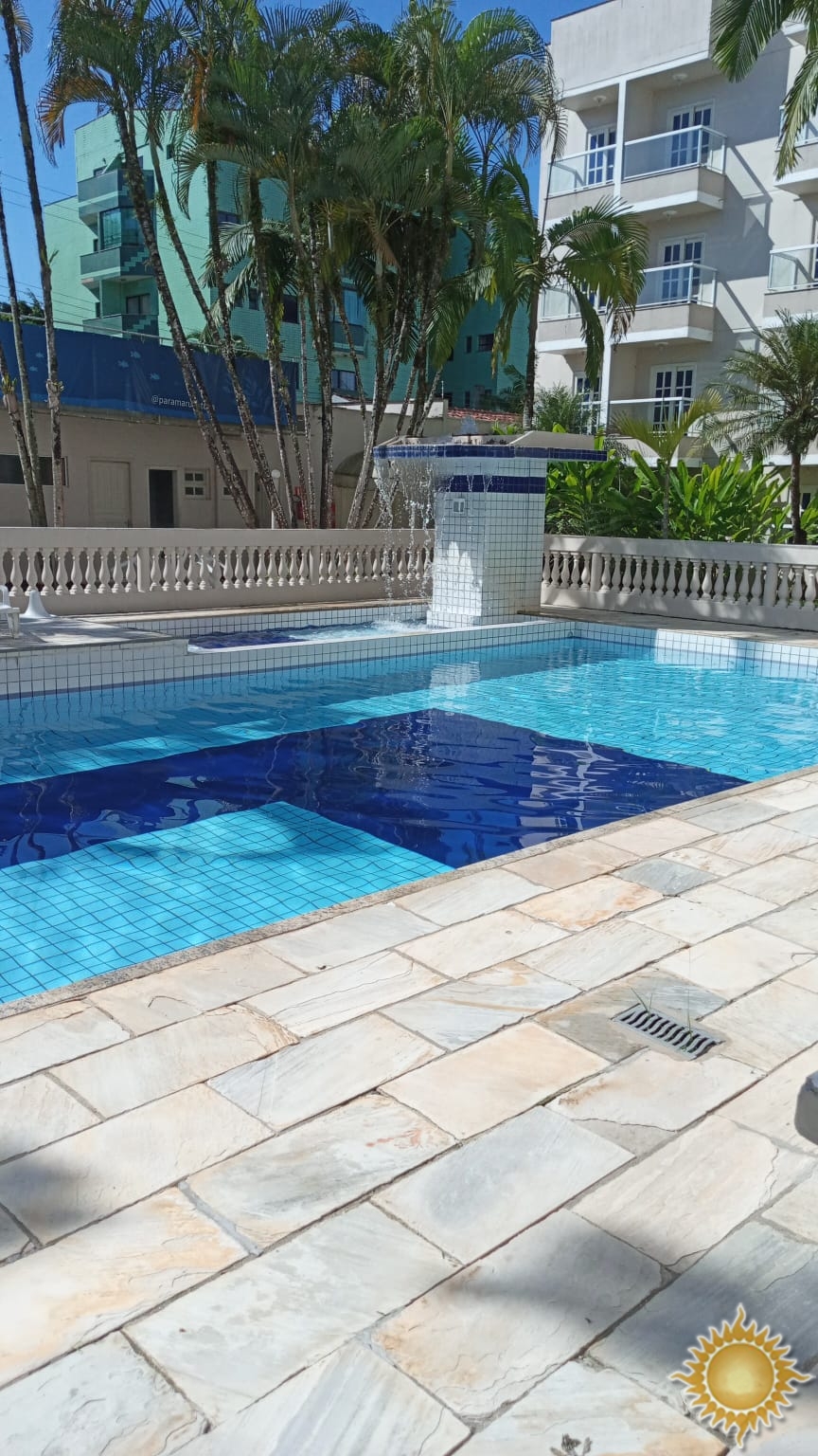 Apto na Praia do Itaguá com 02 dorms. Sendo 1 uma suíte, com lazer !!!