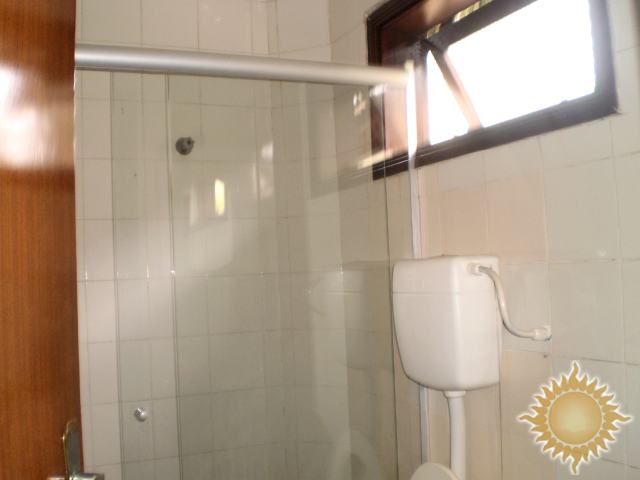 Apto na Praia do Itaguá com 02 dorms. Sendo 1 uma suíte, com lazer !!!