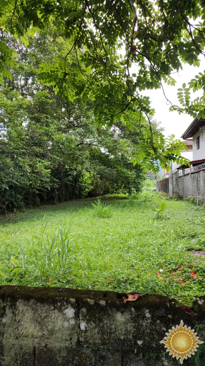 Terreno de 600 M² com Escritura Definitiva !!!