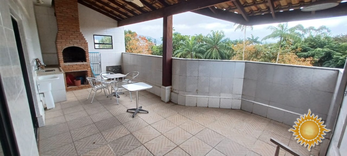 Cobertura Na Praia do Itaguá, com 02 Dorms, 01 Suíte, 1 Vaga Coberta !!!