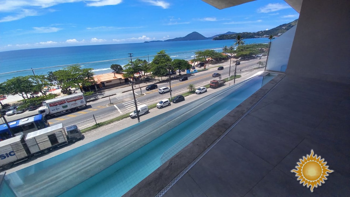 Excelente Apto Frente Mar, com 3 Suítes, 01 Wc Social, Varanda Gourmet e Piscina !!!